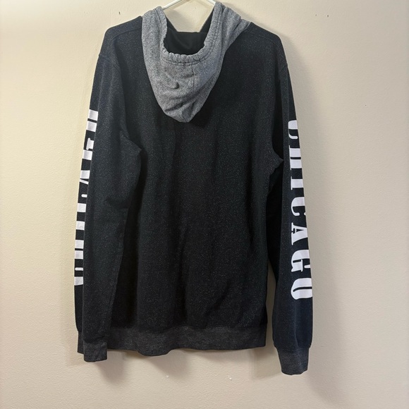 NBA Chicago Bulls Pullover Hoodie men’s XXL black, gray & red cl - Picture 7 of 8